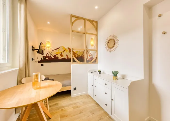 Апартаменты Denver Paris Шампиньи-сюр-Марн